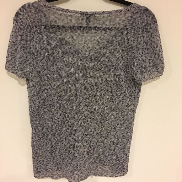 Eileen Fisher V Neck Woven Fabric Top Size S - Picture 5 of 5